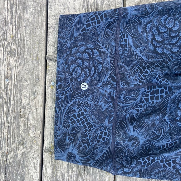 Lululemon capri leggings - Picture 7 of 7